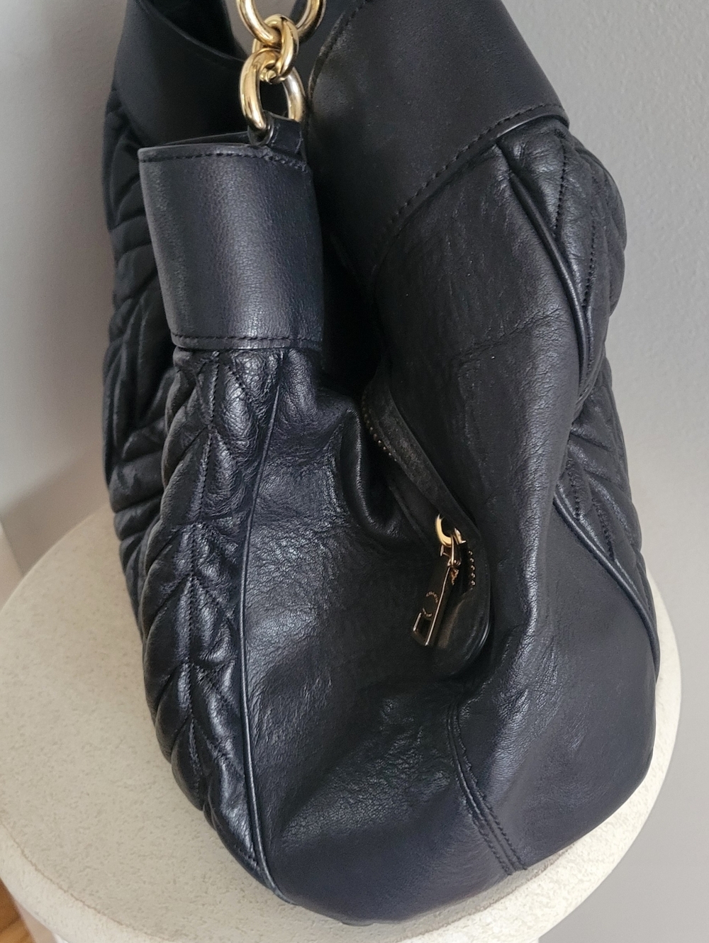 Coach Lexy Black Quilted Leather Shoulder Bag with Gold Hardware - Picture 4 of 9